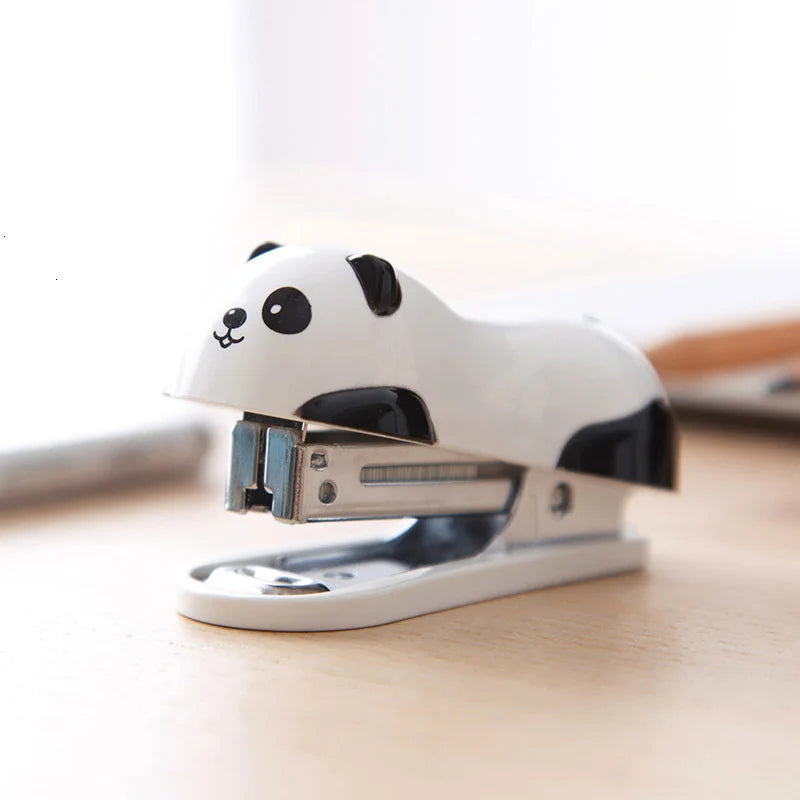 A set of fashionable stapler for panda stapler, with 10 mm steel clips, office supplies, school uniform supplies
