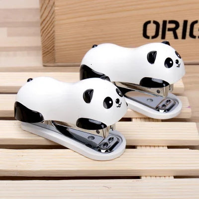 A set of fashionable stapler for panda stapler, with 10 mm steel clips, office supplies, school uniform supplies