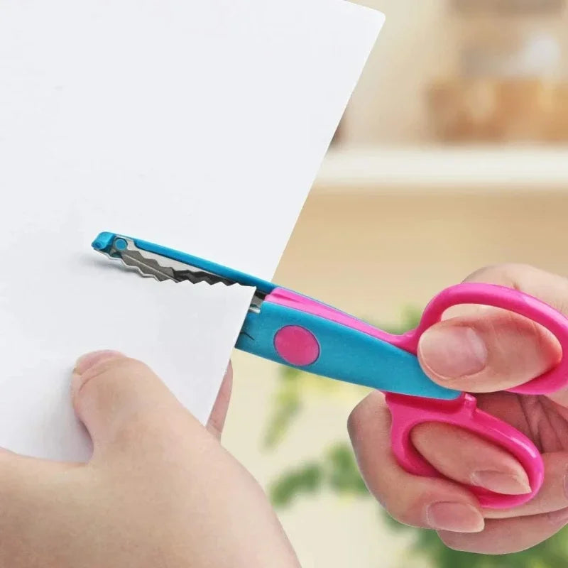 Student DIY Color Album Decorative Lace Scissors Comfortable Hand Scissors Paper Cuttings Scissors Art Safety Scissors