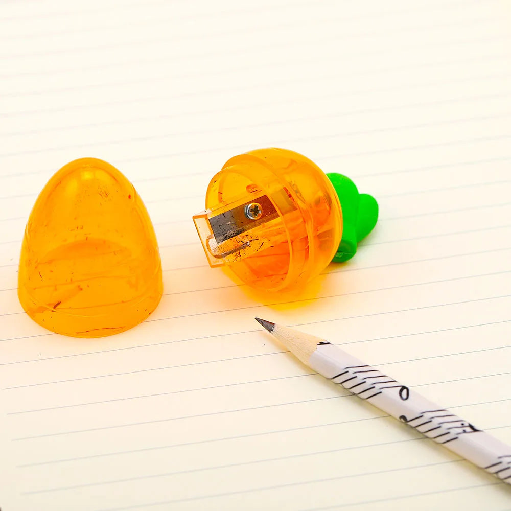 1 Pieces Cute Carrot Pineapple Pencil Sharpener With Eraser Pencils School Office Supplies Student Decoration Stationery