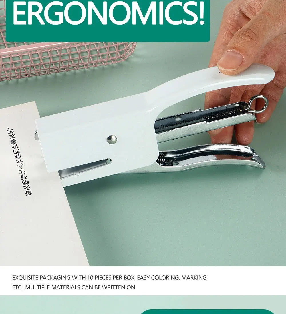 1 Pcs Polychromatic Metal Clip Stapler Hand-held Stapler Portable 24/6 Staples Fashion Stationery Office Supplies