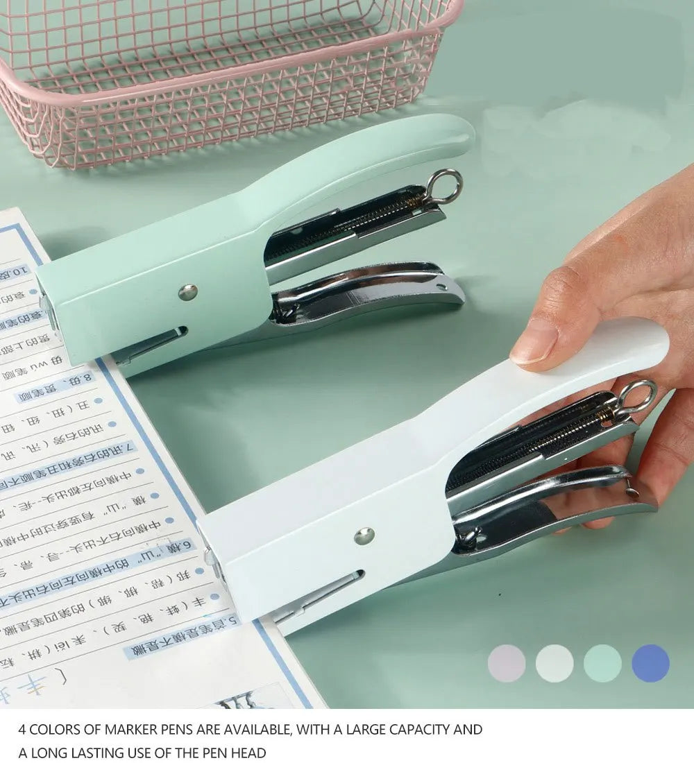 1 Pcs Polychromatic Metal Clip Stapler Hand-held Stapler Portable 24/6 Staples Fashion Stationery Office Supplies