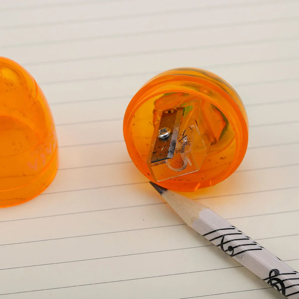 1 Pieces Cute Carrot Pineapple Pencil Sharpener With Eraser Pencils School Office Supplies Student Decoration Stationery